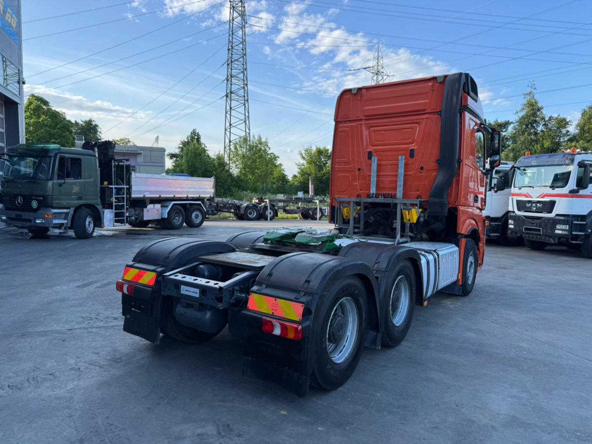 MERCEDES Actros 3358 6x4 120T - Trattore stradale: foto 5 MERCEDES Actros 3358 6x4 120T - Trattore stradale: foto 5