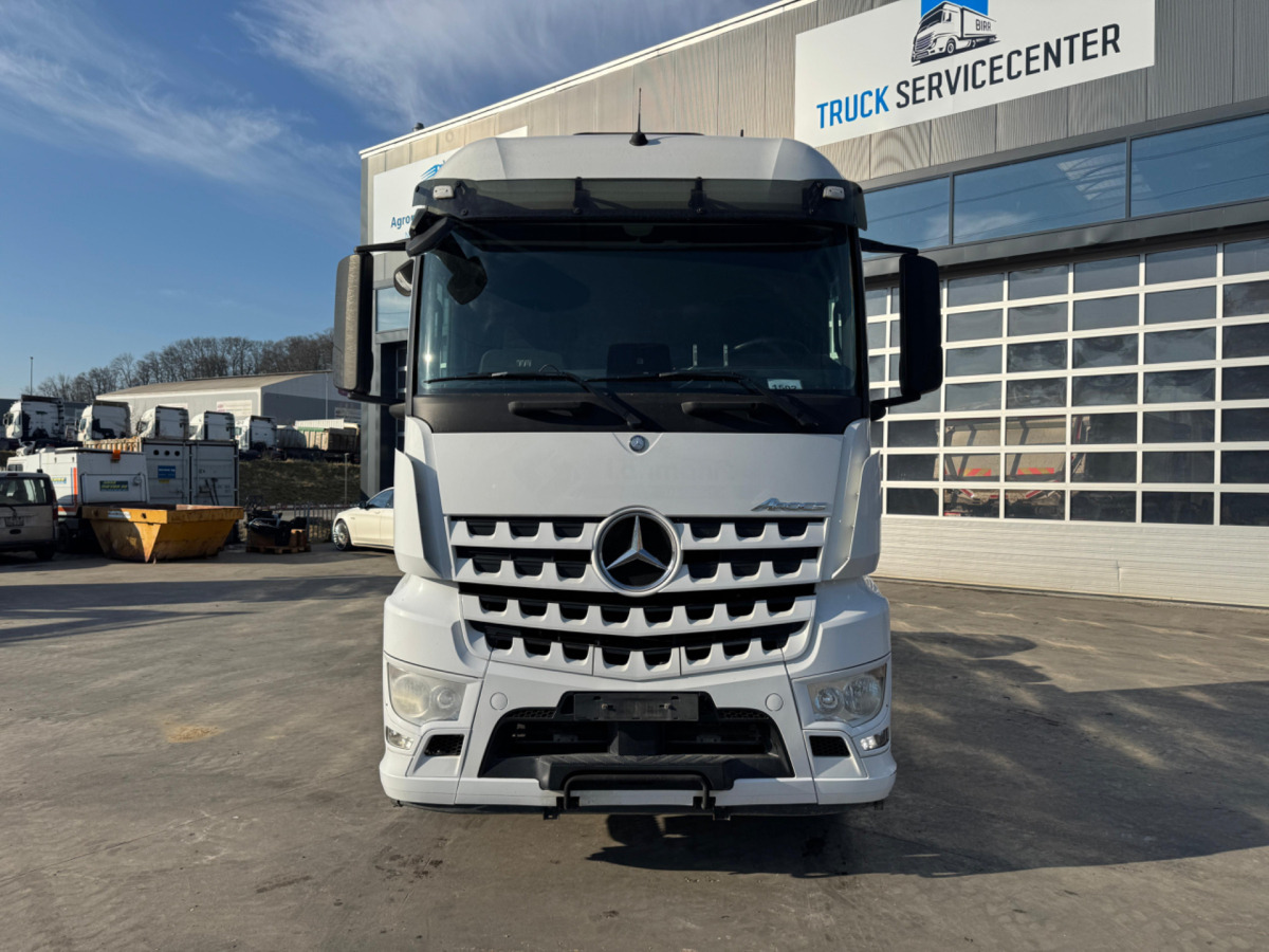 MERCEDES Arocs 1851 4x4H Kipphydraulik - Trattore stradale: foto 2 MERCEDES Arocs 1851 4x4H Kipphydraulik - Trattore stradale: foto 2