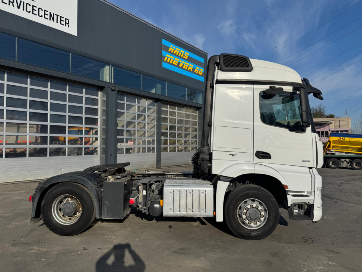 MERCEDES Arocs 1851 4x4H Kipphydraulik - Trattore stradale: foto 3 MERCEDES Arocs 1851 4x4H Kipphydraulik - Trattore stradale: foto 3