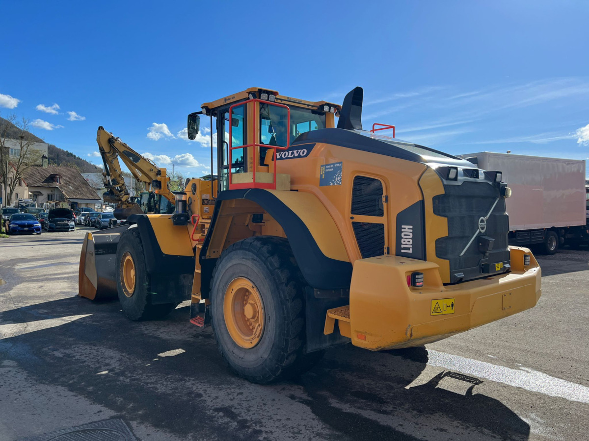 Pala gommata VOLVO L180H: foto 11