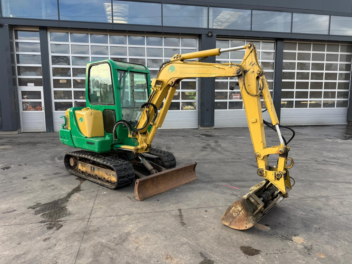 YANMAR B37-2A 3x Schaufeln - Escavatore cingolato: foto 2 YANMAR B37-2A 3x Schaufeln - Escavatore cingolato: foto 2