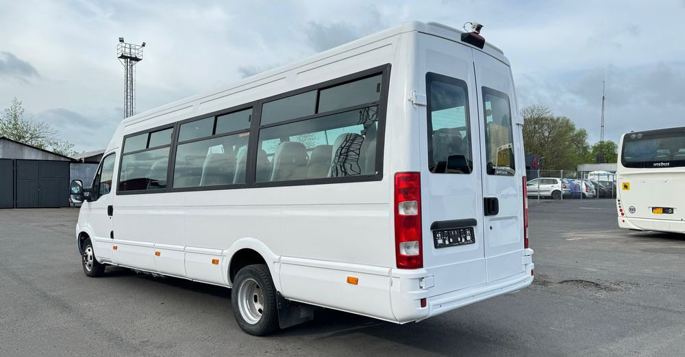 Irisbus Iveco Daily / 23 miejsca / Cena 87000 zł netto - Altra macchina: foto 3 Irisbus Iveco Daily / 23 miejsca / Cena 87000 zł netto - Altra macchina: foto 3