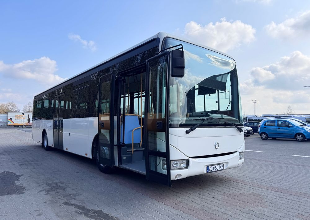 Irisbus Crossway LE / Manualna skrzynia biegów / 36 miejsc / niskowejściowy / Cena: 62000zł netto - Autobus urbano: foto 4 Irisbus Crossway LE / Manualna skrzynia biegów / 36 miejsc / niskowejściowy / Cena: 62000zł netto - Autobus urbano: foto 4