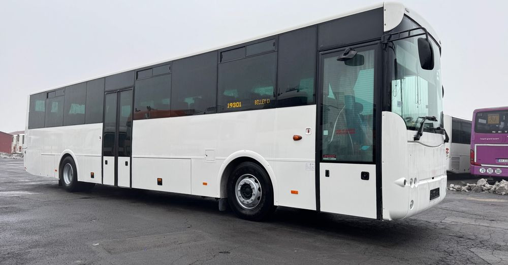 MAN Fast A91/ 61miejsc/klima / CENA:69000zł Netto - Autobus extraurbano: foto 1 MAN Fast A91/ 61miejsc/klima / CENA:69000zł Netto - Autobus extraurbano: foto 1