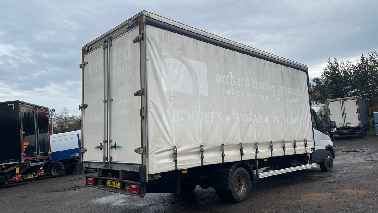 IVECO DAILY 70C18 - Altra macchina: foto 4 IVECO DAILY 70C18 - Altra macchina: foto 4