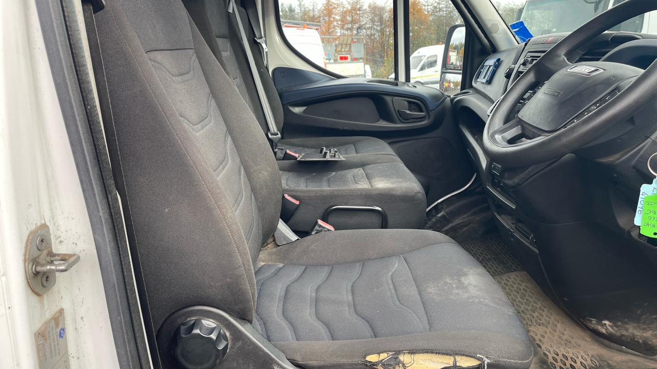 IVECO DAILY 70C18 - Altra macchina: foto 5 IVECO DAILY 70C18 - Altra macchina: foto 5