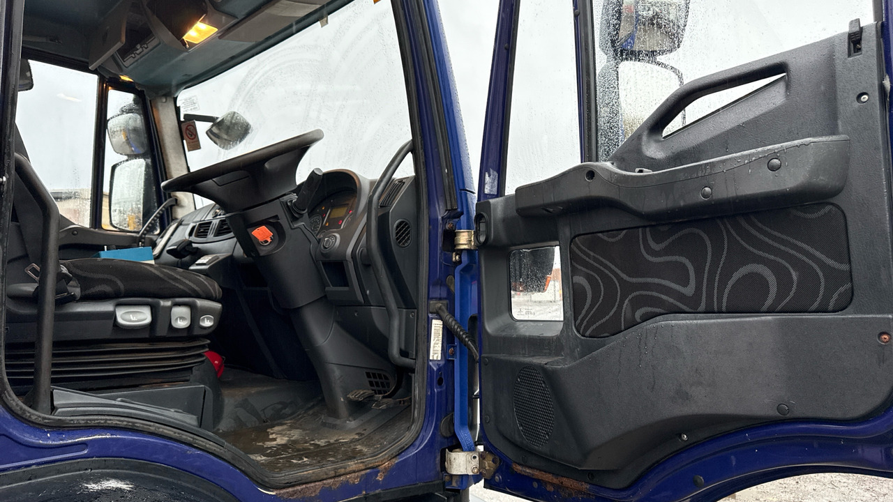 IVECO EUROCARGO 180E - Altra macchina: foto 5 IVECO EUROCARGO 180E - Altra macchina: foto 5