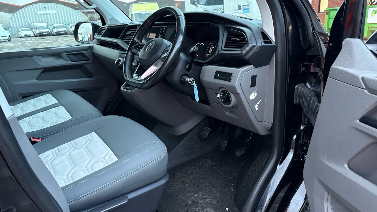 VOLKSWAGEN TRANSPORTER T28 2.0 TDI 110PS HIGHLINE CAMPER VAN - Altra macchina: foto 5 VOLKSWAGEN TRANSPORTER T28 2.0 TDI 110PS HIGHLINE CAMPER VAN - Altra macchina: foto 5