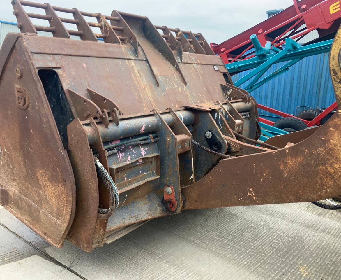 CASE 821C - Pala gommata: foto 5 CASE 821C - Pala gommata: foto 5