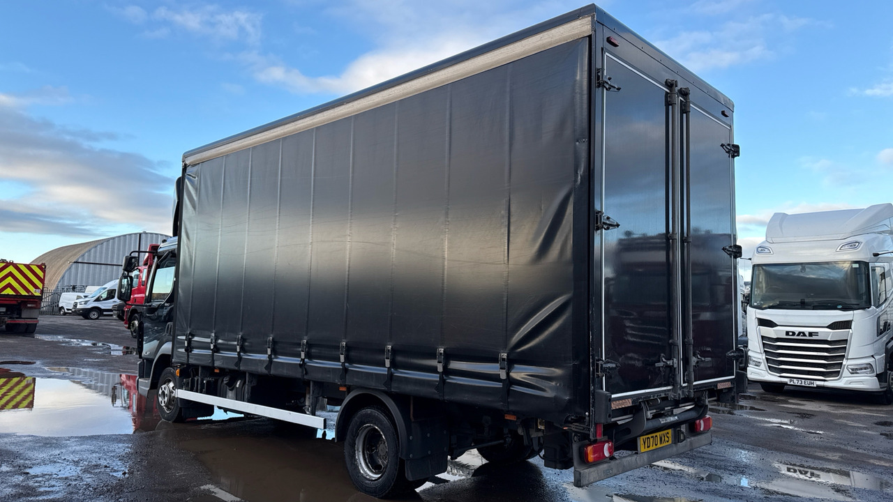 DAF LF 180 - Camion centinato: foto 3 DAF LF 180 - Camion centinato: foto 3