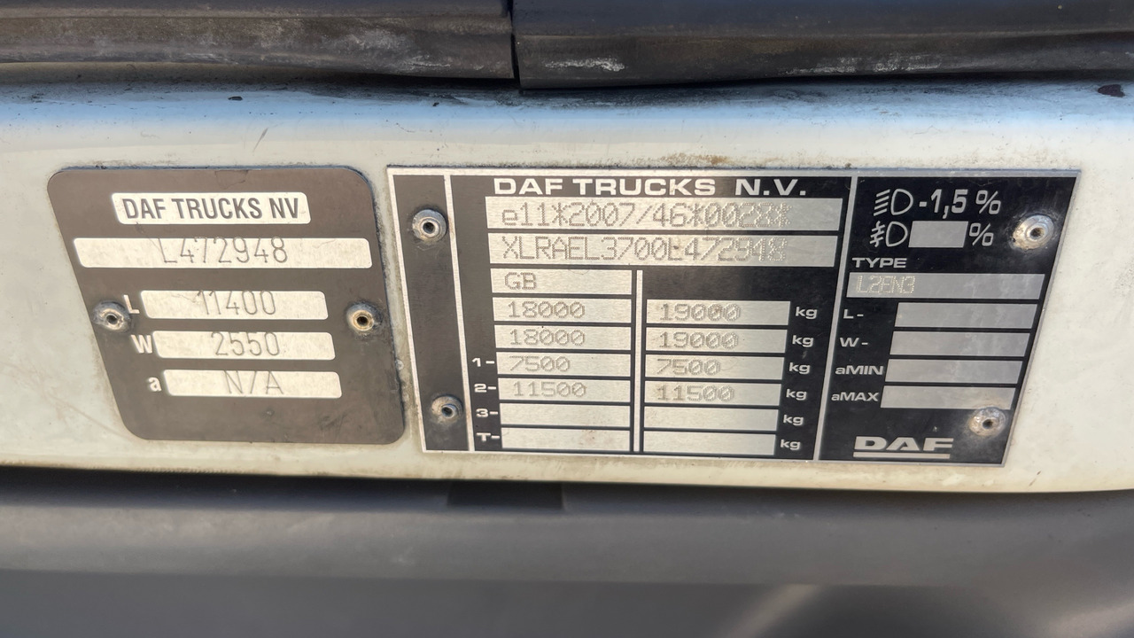 Autocarro furgonato DAF LF 230: foto 12