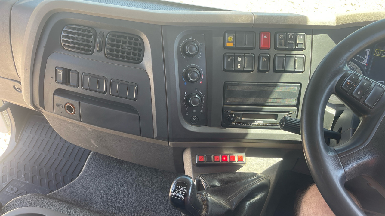 Autocarro multibenna DAF LF 260: foto 7