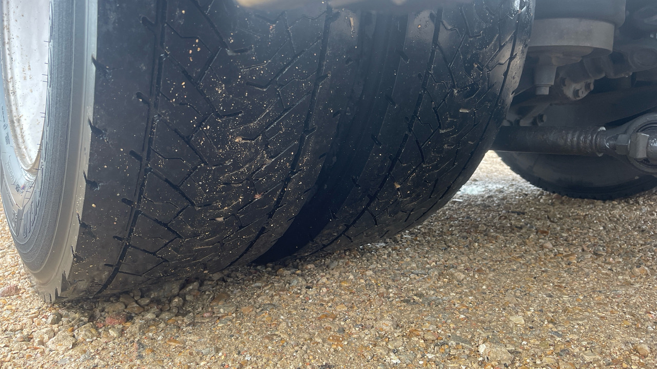 Camion centinato Daf CF 260: foto 15 Camion centinato Daf CF 260: foto 15