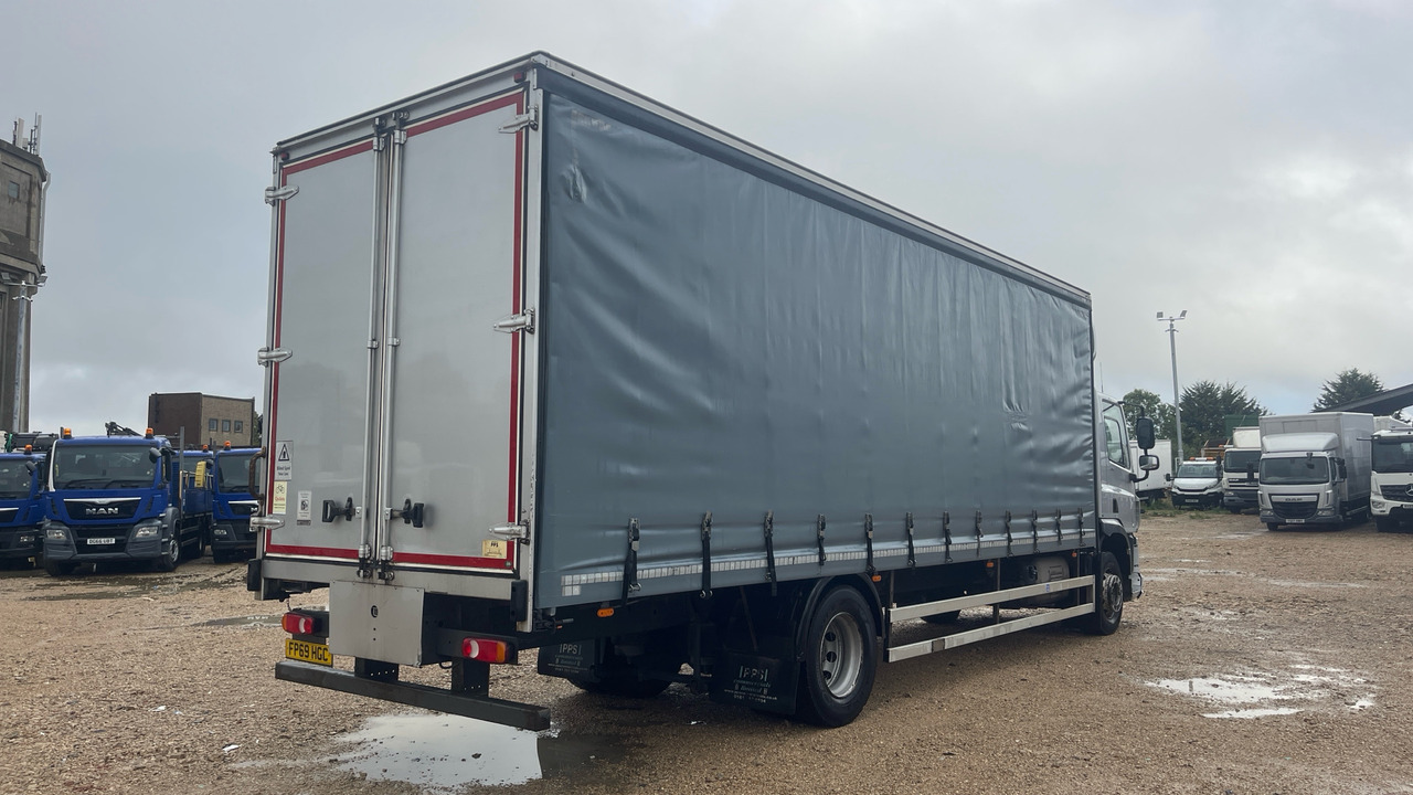 Daf CF 260 - Camion centinato: foto 4 Daf CF 260 - Camion centinato: foto 4