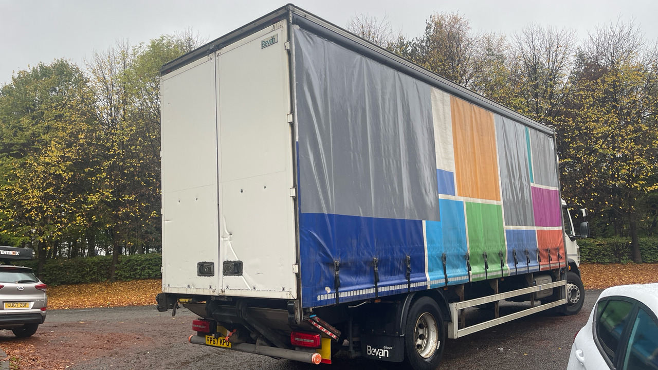 Daf LF 230 - Camion centinato: foto 4 Daf LF 230 - Camion centinato: foto 4