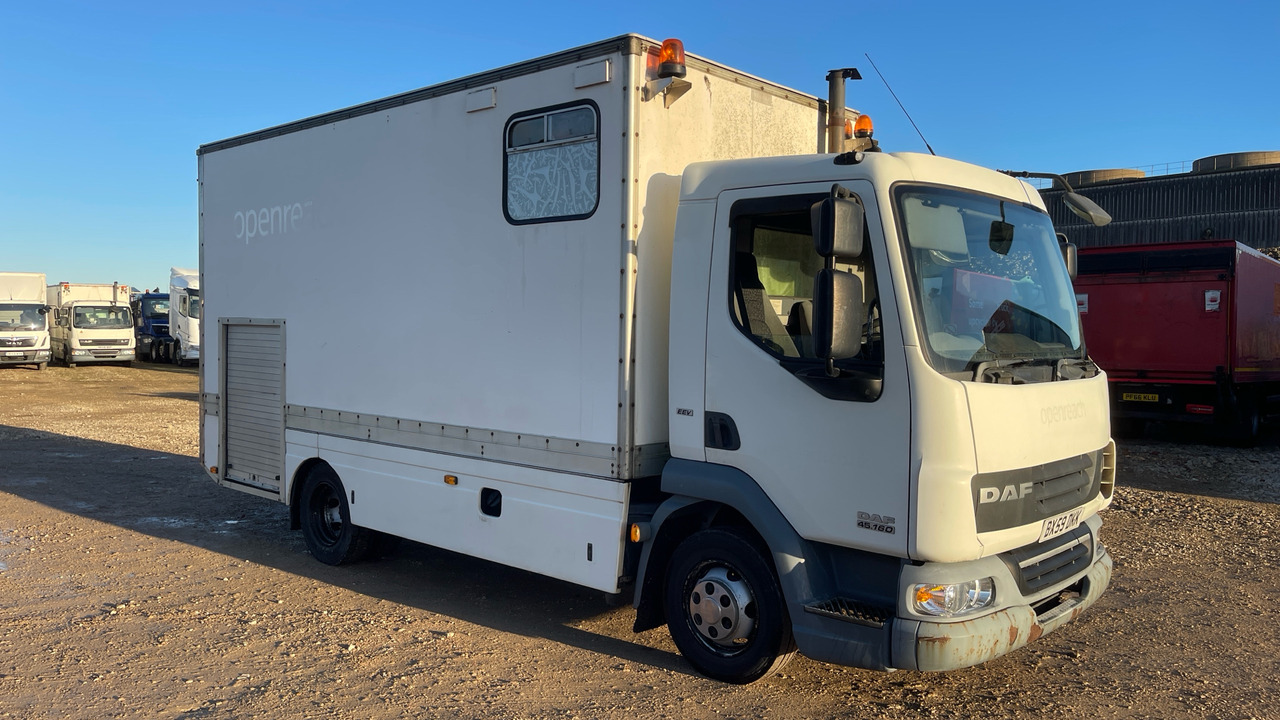 Daf LF 45.160 - Autocarro furgonato: foto 1 Daf LF 45.160 - Autocarro furgonato: foto 1