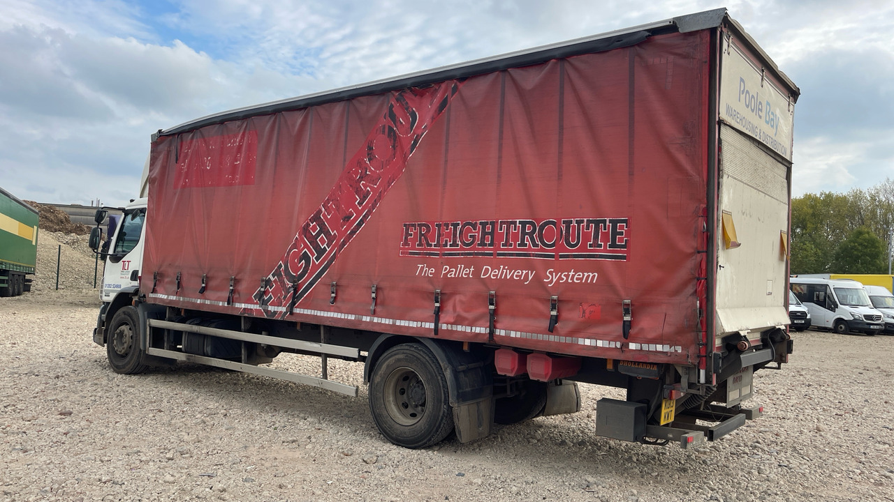Daf LF 55.220 - Camion centinato: foto 3 Daf LF 55.220 - Camion centinato: foto 3