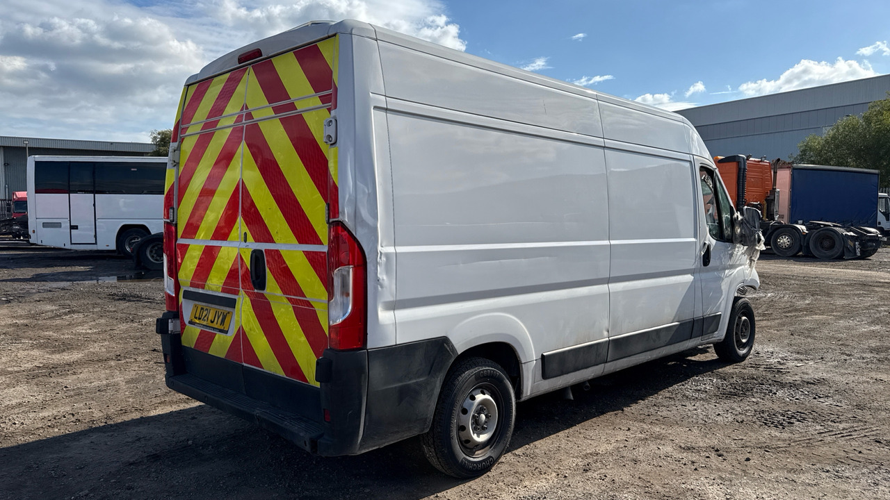 FIAT DUCATO 2.3 Multijet 140PS - Furgone chiuso: foto 5 FIAT DUCATO 2.3 Multijet 140PS - Furgone chiuso: foto 5