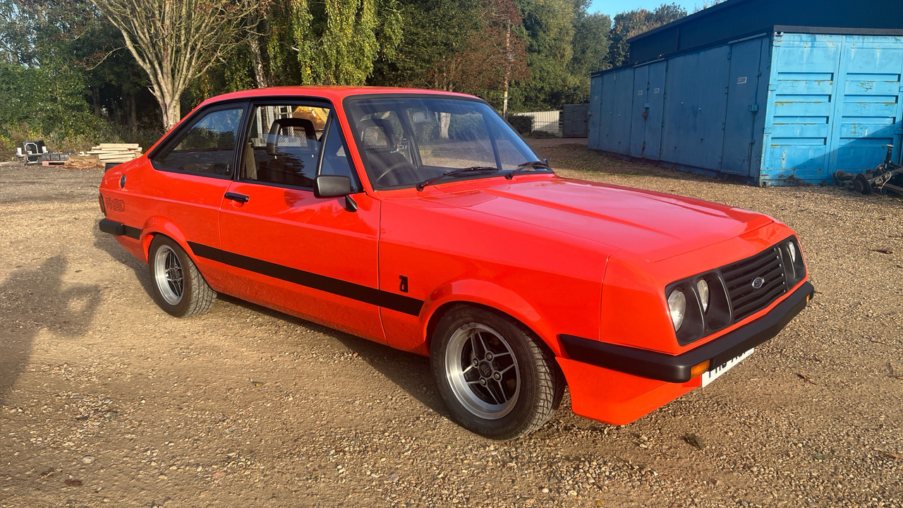 FORD ESCORT RS 2000 - Berlina: foto 1 FORD ESCORT RS 2000 - Berlina: foto 1