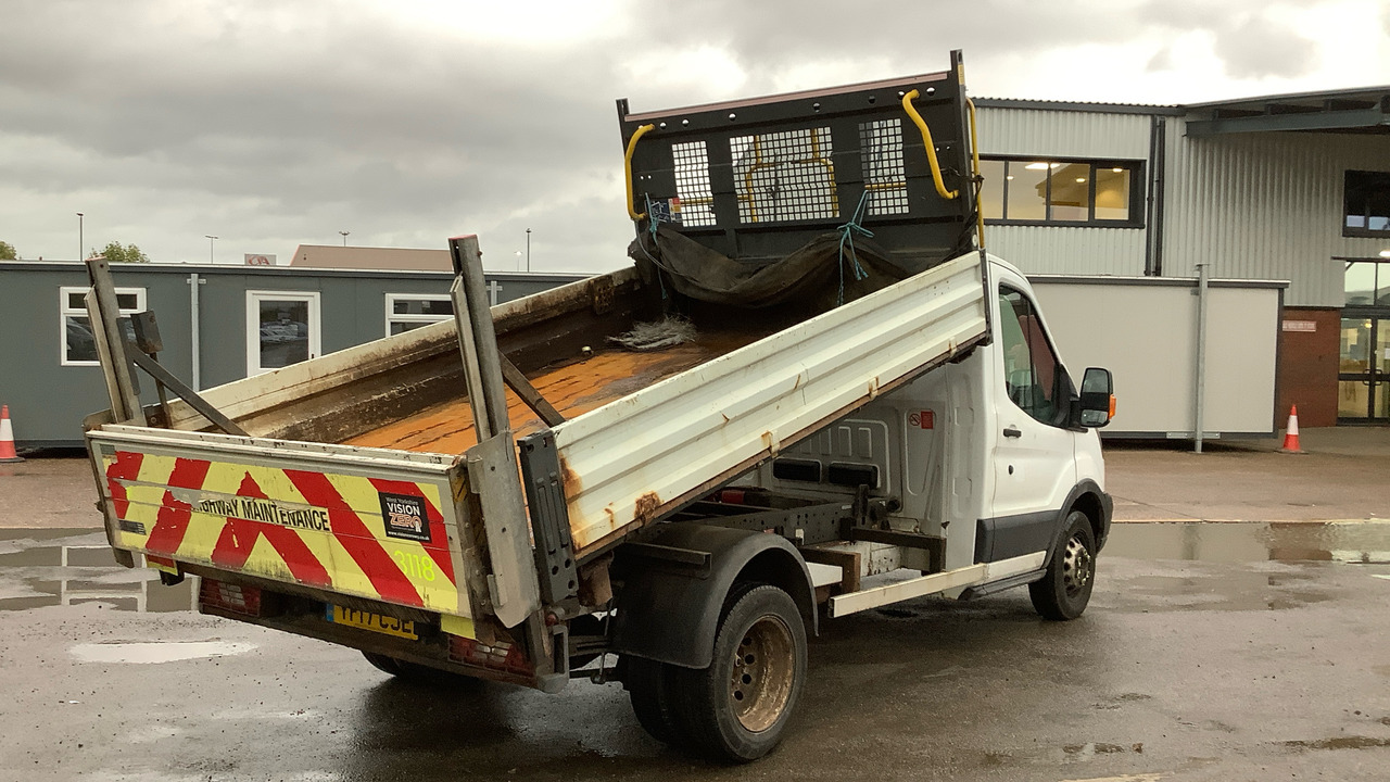 FORD TRANSIT 470 2.0 TDCI 130PS ONE STOP - Furgone ribaltabile: foto 4 FORD TRANSIT 470 2.0 TDCI 130PS ONE STOP - Furgone ribaltabile: foto 4