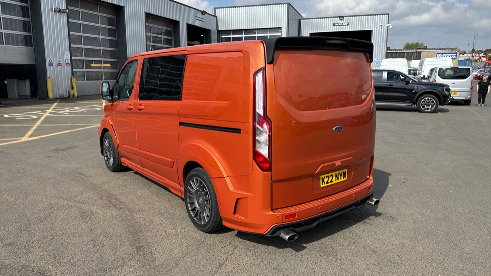 FORD TRANSIT CUSTOM 320 2.0 TDCI 170PS MSRT EDITION - Furgone doppia cabina: foto 3 FORD TRANSIT CUSTOM 320 2.0 TDCI 170PS MSRT EDITION - Furgone doppia cabina: foto 3