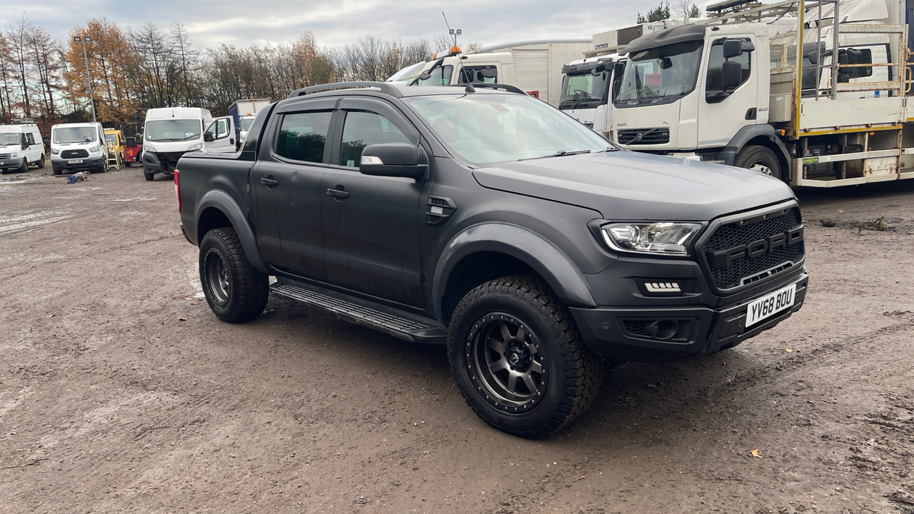 Ford Ranger 3.2 TDCi 200PS WILDTRAK - Pick-up, Furgone doppia cabina: foto 1 Ford Ranger 3.2 TDCi 200PS WILDTRAK - Pick-up, Furgone doppia cabina: foto 1