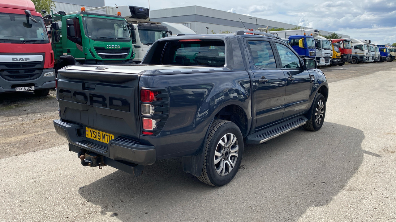 Ford Ranger WILDTRAK 200 3.2 TDCi - Pick-up, Furgone doppia cabina: foto 4 Ford Ranger WILDTRAK 200 3.2 TDCi - Pick-up, Furgone doppia cabina: foto 4