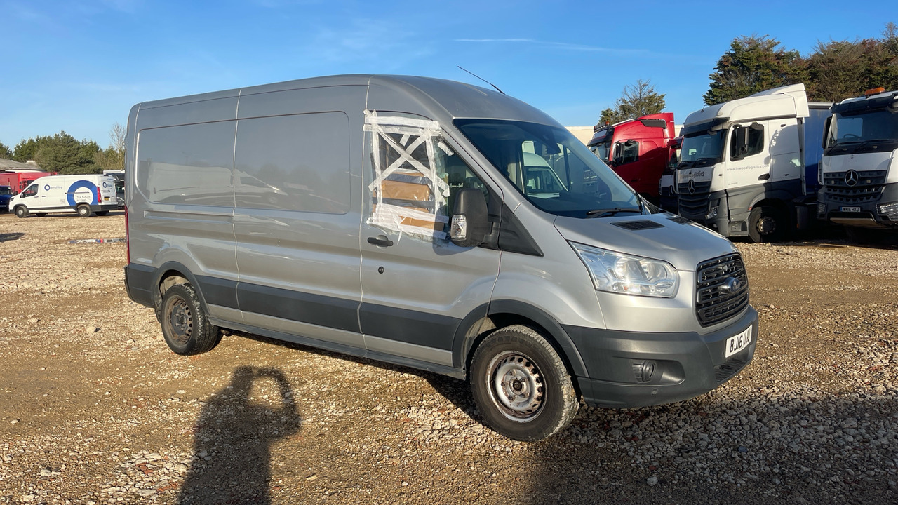 Ford Transit 350 TREND 2.2 TDCi 125ps - Furgone chiuso: foto 1 Ford Transit 350 TREND 2.2 TDCi 125ps - Furgone chiuso: foto 1