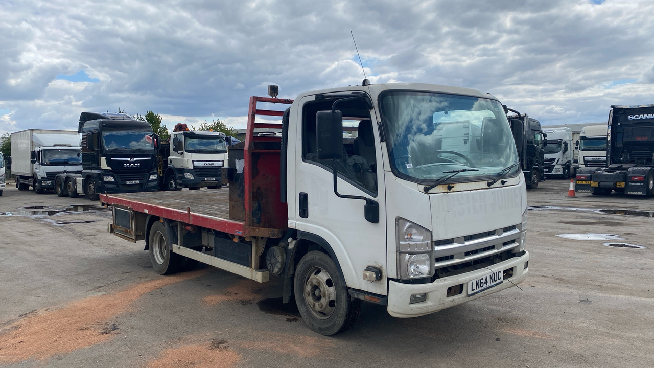 ISUZU FORWARD N75.150 - Autocarro con pianale/ Cassone fisso: foto 1 ISUZU FORWARD N75.150 - Autocarro con pianale/ Cassone fisso: foto 1
