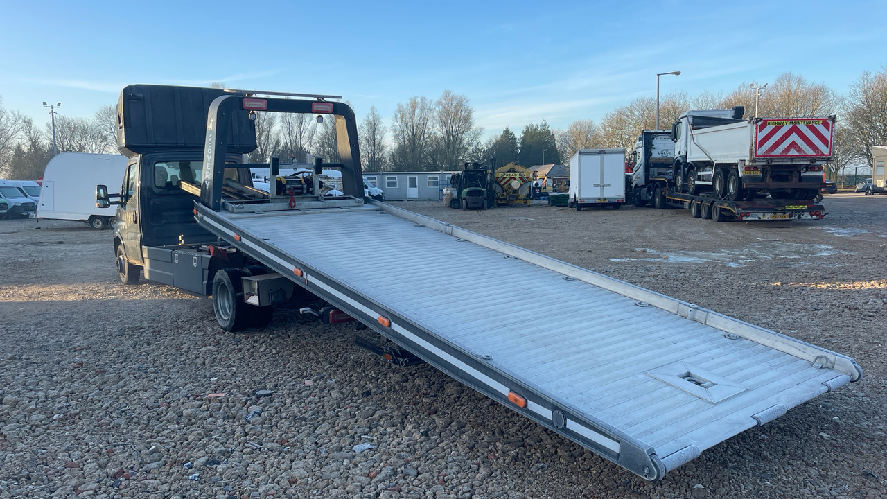 IVECO DAILY 70C18 - Carro attrezzi: foto 3 IVECO DAILY 70C18 - Carro attrezzi: foto 3