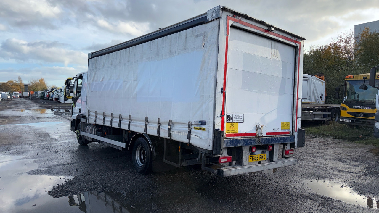 IVECO EUROCARGO 120E - Camion centinato: foto 3 IVECO EUROCARGO 120E - Camion centinato: foto 3