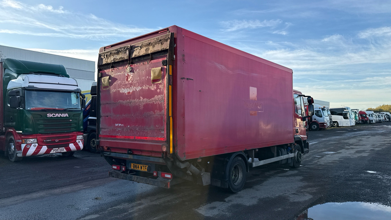 IVECO EUROCARGO 75E16 - Autocarro furgonato: foto 4 IVECO EUROCARGO 75E16 - Autocarro furgonato: foto 4