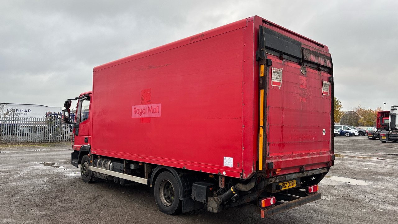 Iveco Eurocargo 75E16 - Autocarro furgonato: foto 3 Iveco Eurocargo 75E16 - Autocarro furgonato: foto 3