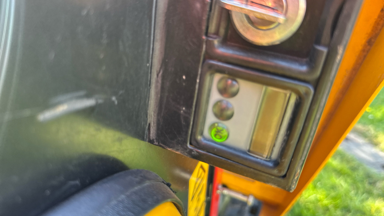 Mini dumper JCB HTD05 DUMPSTER: foto 6