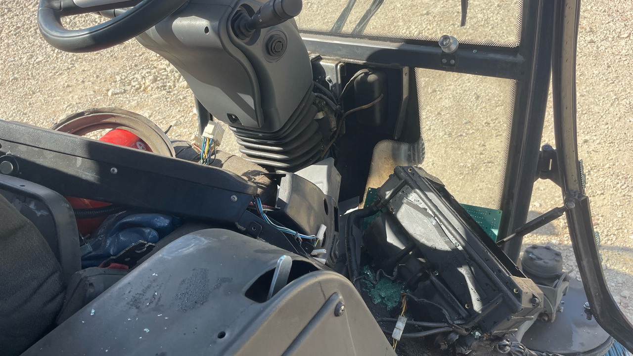 Spazzatrice stradale JOHNSTON: foto 12 Spazzatrice stradale JOHNSTON: foto 12