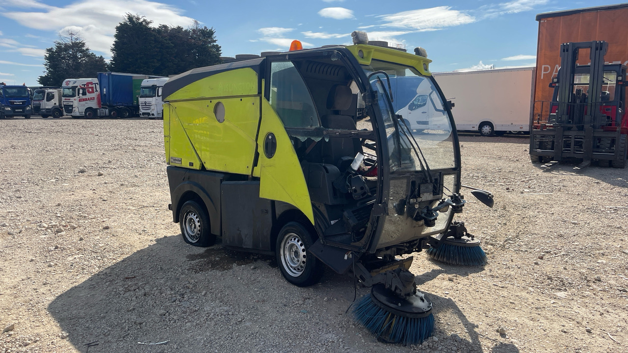 JOHNSTON  - Spazzatrice stradale: foto 2 JOHNSTON  - Spazzatrice stradale: foto 2