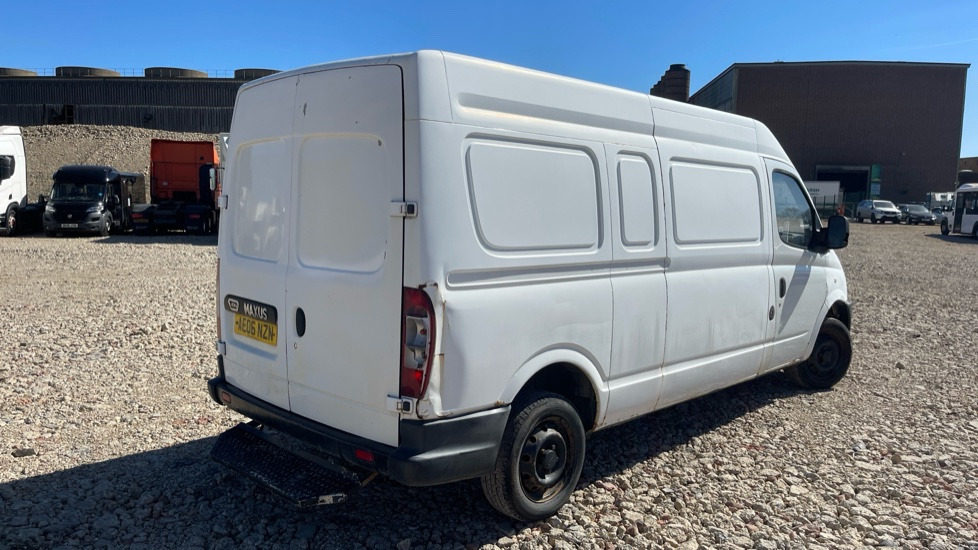 LDV MAXUS 3.5 2.5 CDI 95 - Furgone chiuso: foto 4 LDV MAXUS 3.5 2.5 CDI 95 - Furgone chiuso: foto 4