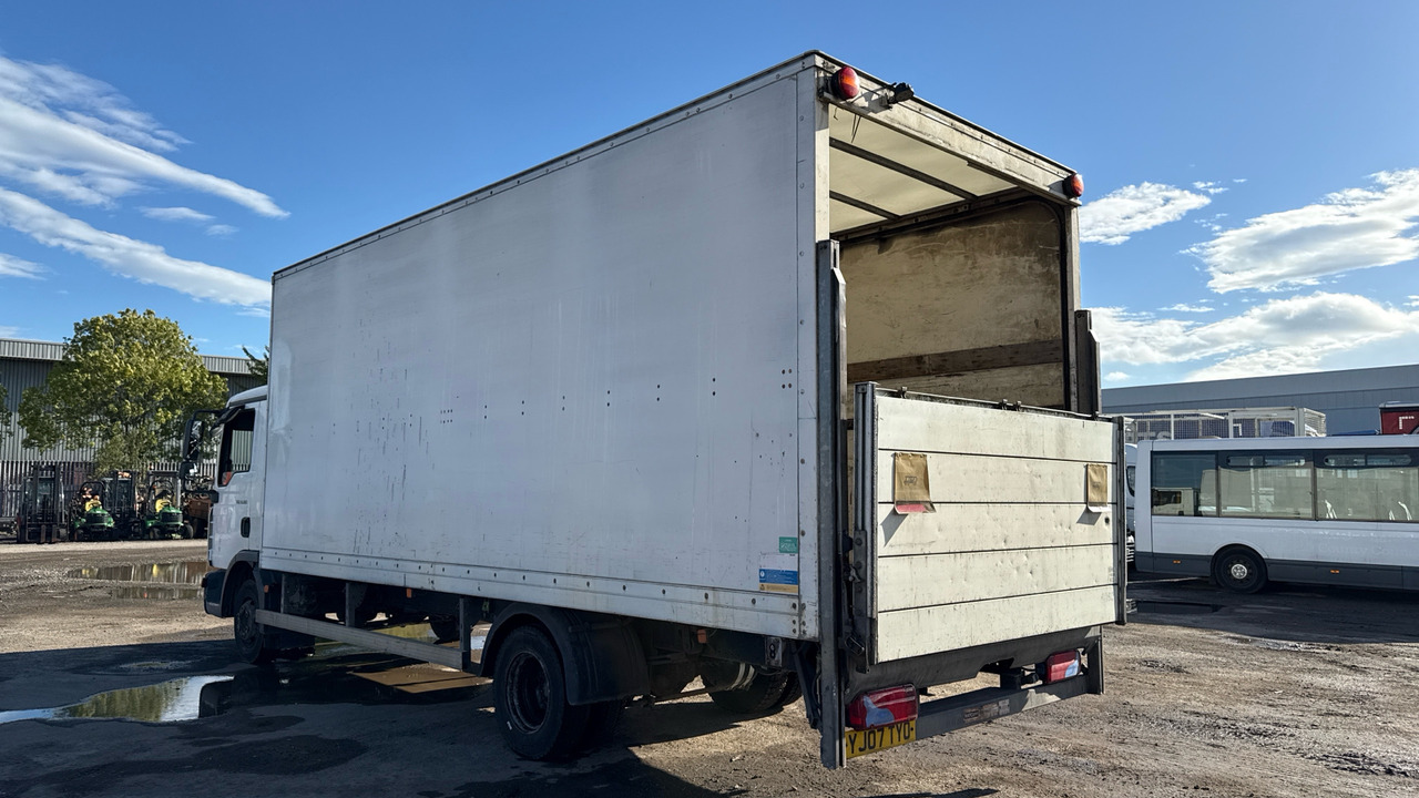 MAN TGL 8.180 - Autocarro furgonato: foto 3 MAN TGL 8.180 - Autocarro furgonato: foto 3