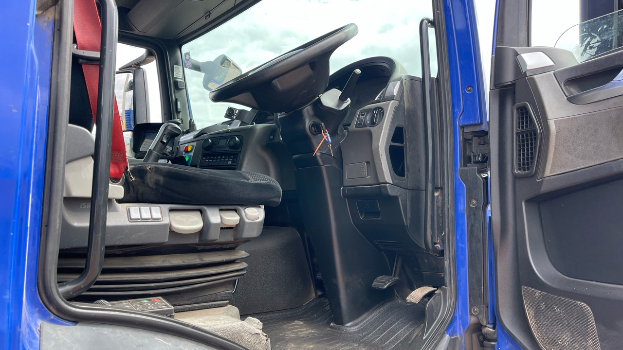 MAN TGS 26.360 - Autocarro con pianale/ Cassone fisso, Camion con gru: foto 5 MAN TGS 26.360 - Autocarro con pianale/ Cassone fisso, Camion con gru: foto 5