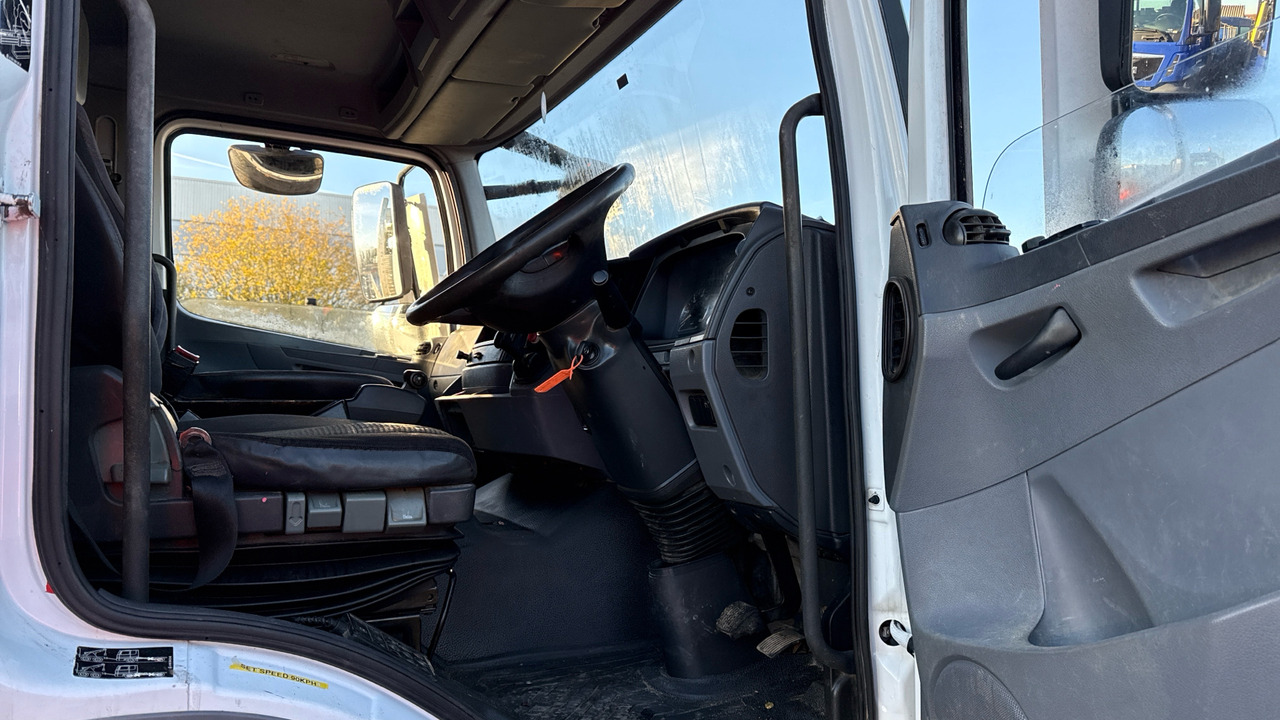 MERCEDES-BENZ AXOR - Autocarro con pianale/ Cassone fisso: foto 5 MERCEDES-BENZ AXOR - Autocarro con pianale/ Cassone fisso: foto 5