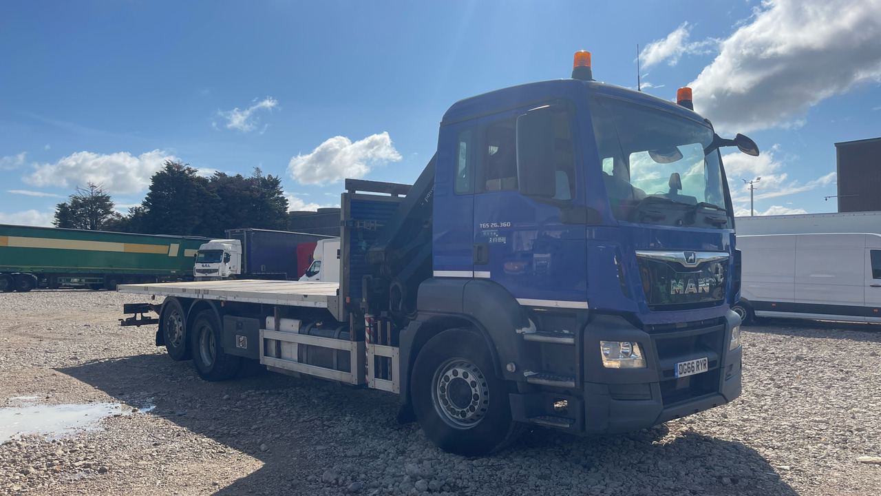 Man TGS 26.360 - Autocarro con pianale/ Cassone fisso, Camion con gru: foto 1 Man TGS 26.360 - Autocarro con pianale/ Cassone fisso, Camion con gru: foto 1
