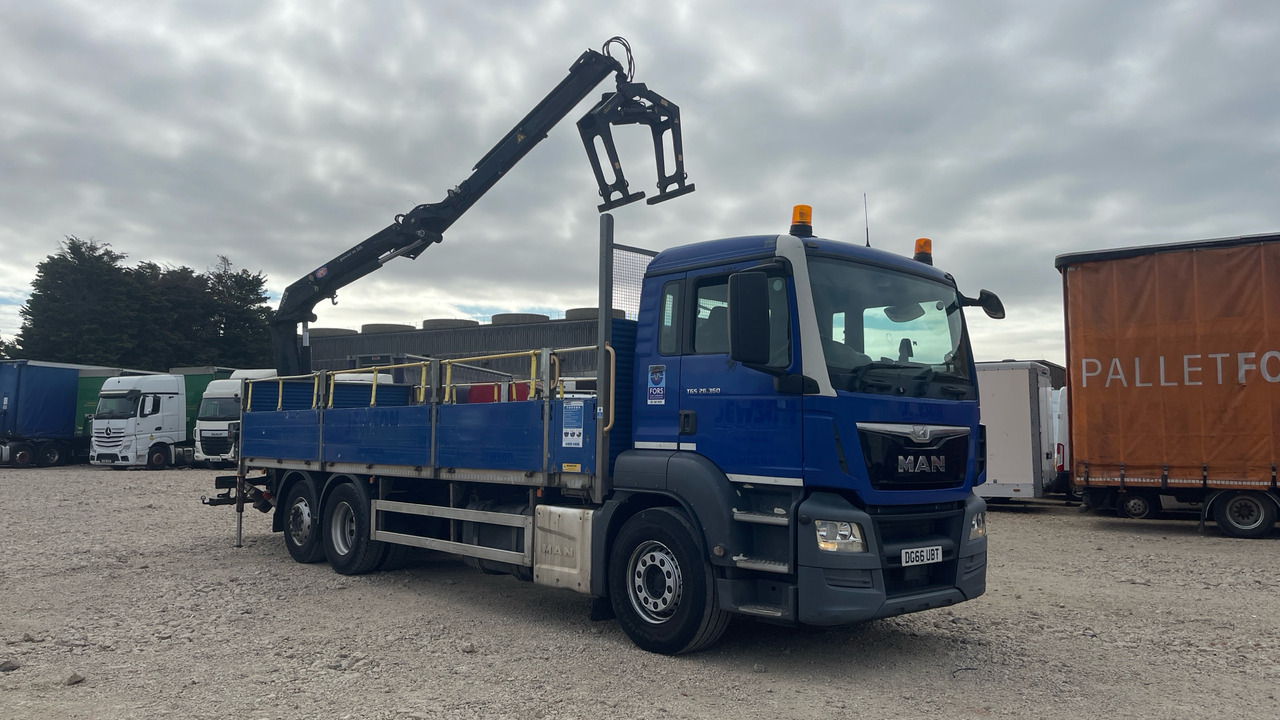 Man TGS 26.360 - Autocarro con pianale/ Cassone fisso, Camion con gru: foto 1 Man TGS 26.360 - Autocarro con pianale/ Cassone fisso, Camion con gru: foto 1