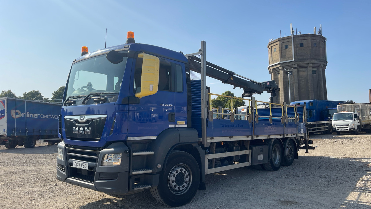 Man TGS 26.360 - Autocarro con pianale/ Cassone fisso, Camion con gru: foto 2 Man TGS 26.360 - Autocarro con pianale/ Cassone fisso, Camion con gru: foto 2