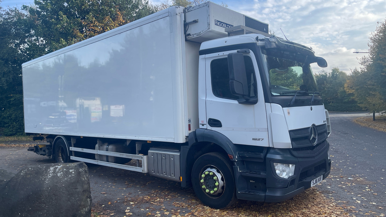 Mercedes-Benz Antos 1827 - Autocarro frigorifero: foto 1 Mercedes-Benz Antos 1827 - Autocarro frigorifero: foto 1