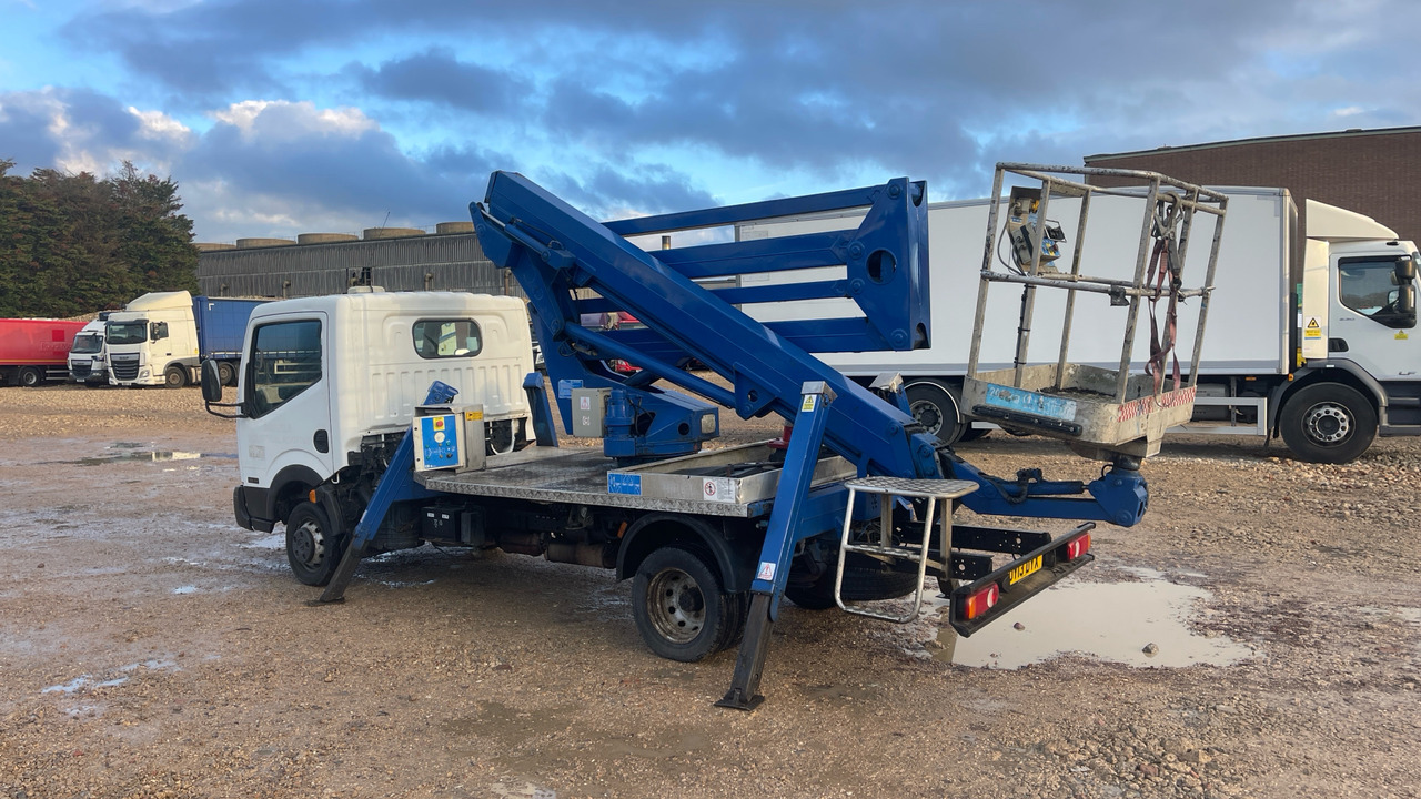 NISSAN CABSTAR 35.14 - Piattaforma autocarrata: foto 3 NISSAN CABSTAR 35.14 - Piattaforma autocarrata: foto 3