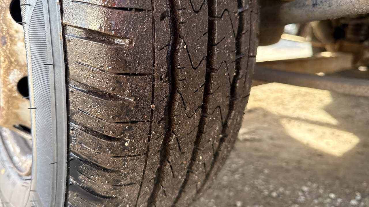 Furgone ribaltabile PEUGEOT BOXER 355 2.0 BlueHDi 130ps: foto 18 Furgone ribaltabile PEUGEOT BOXER 355 2.0 BlueHDi 130ps: foto 18