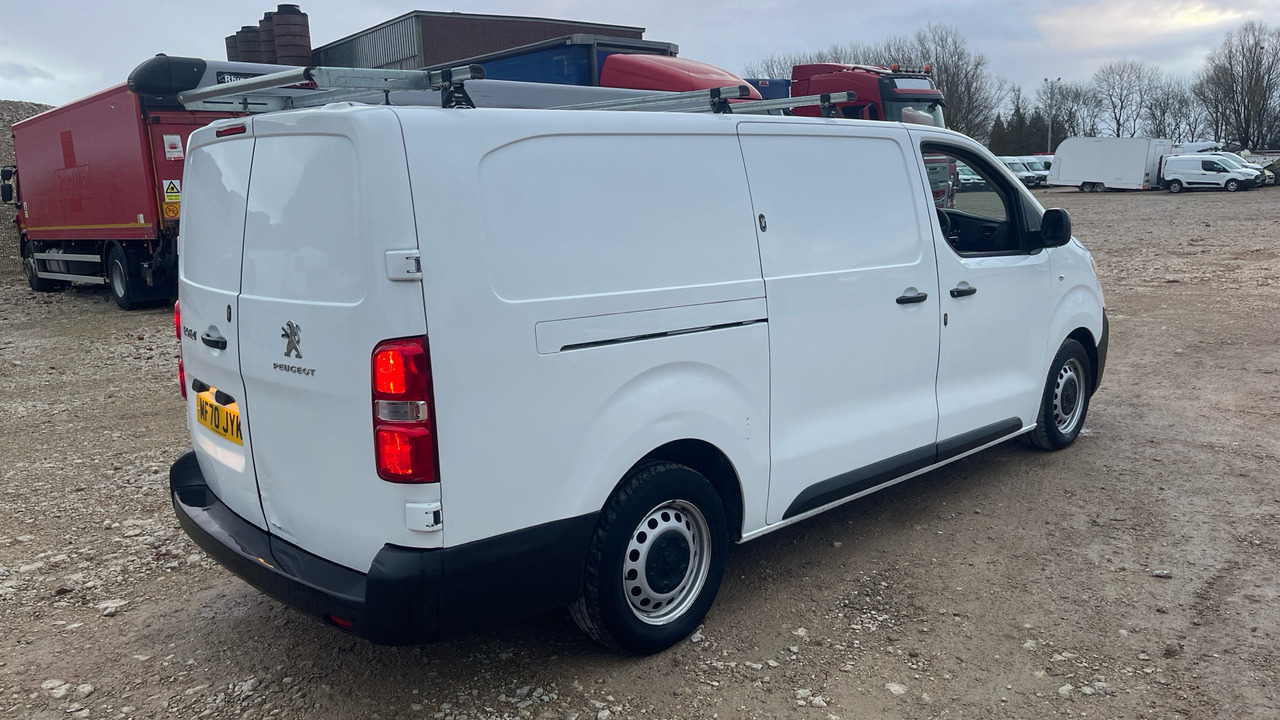 PEUGEOT EXPERT PROFESSBLIONAL 1.5 BLUEHDI - Furgone chiuso: foto 4 PEUGEOT EXPERT PROFESSBLIONAL 1.5 BLUEHDI - Furgone chiuso: foto 4