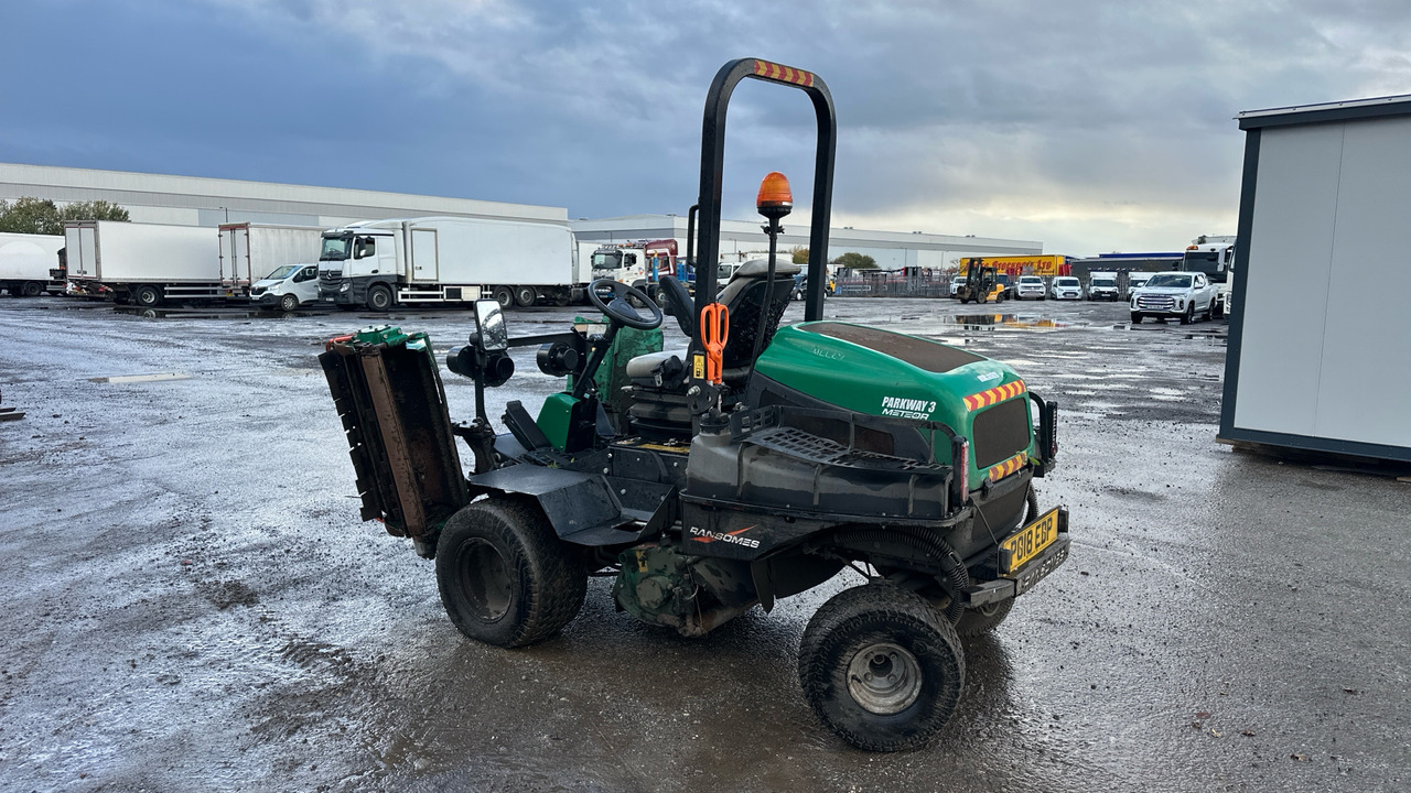 RANSOMES PARKWAY 3 METEOR - Tagliaerba: foto 3 RANSOMES PARKWAY 3 METEOR - Tagliaerba: foto 3