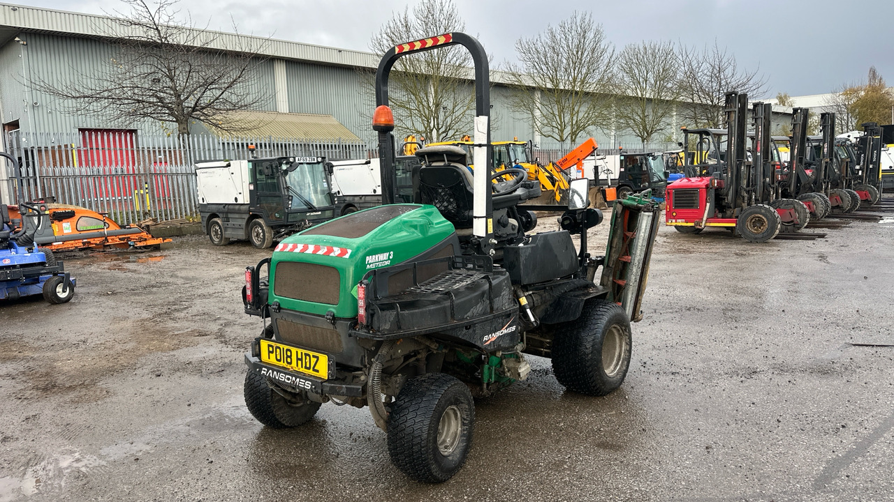 RANSOMES PARKWAY 3 METEOR - Tagliaerba: foto 4 RANSOMES PARKWAY 3 METEOR - Tagliaerba: foto 4