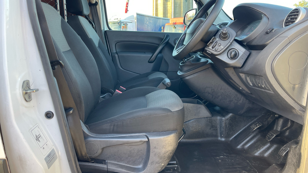 RENAULT KANGOO 1.5 DCI 95PS - Furgoncino: foto 5 RENAULT KANGOO 1.5 DCI 95PS - Furgoncino: foto 5